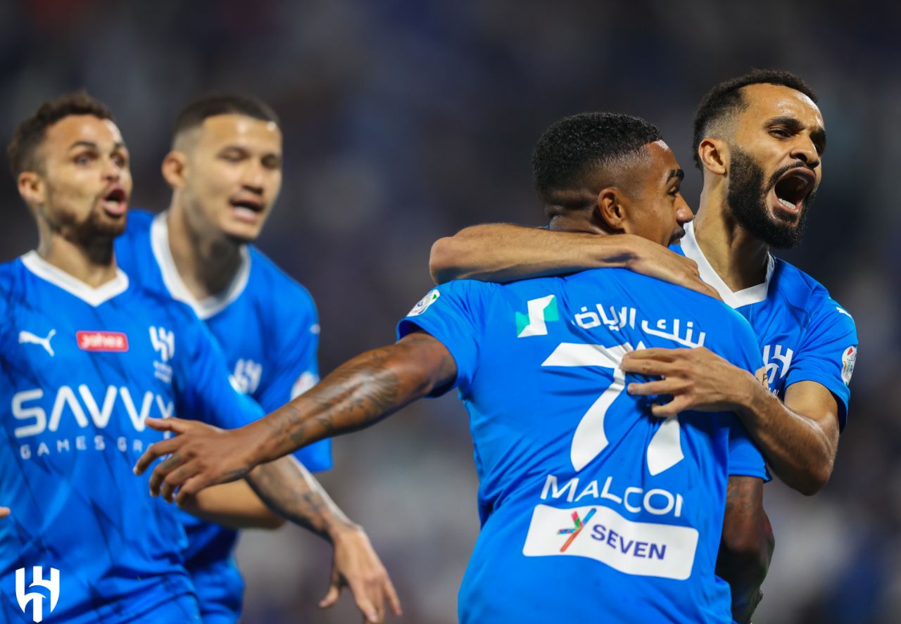 القنوات الناقلة لمباراة الهلال والخلود